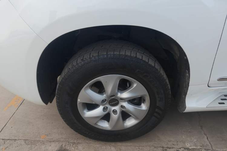 Used Haval H9 2020 2.0T Gasoline 4x4 Elite Version 5 Seats Left Front Wheel Hub