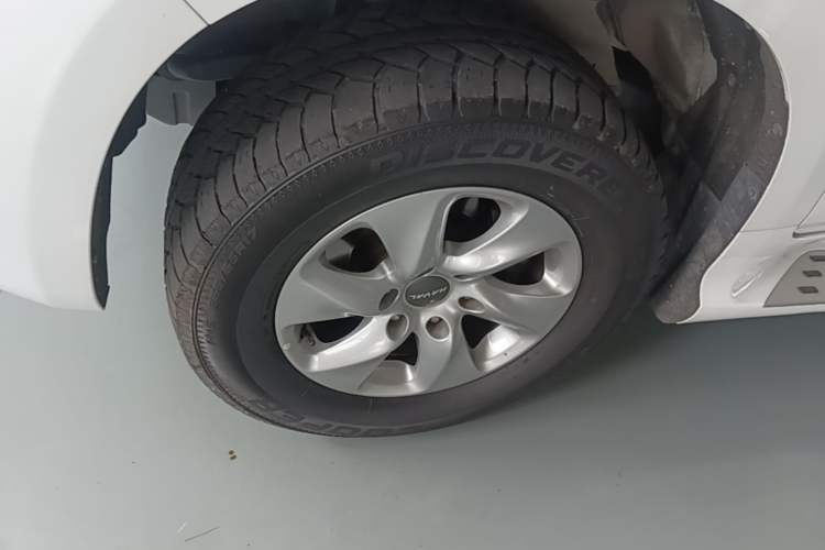 Used Haval H9 2020 2.0T Gasoline 4x4 Elite Version 5 Seats Left Front Wheel Hub