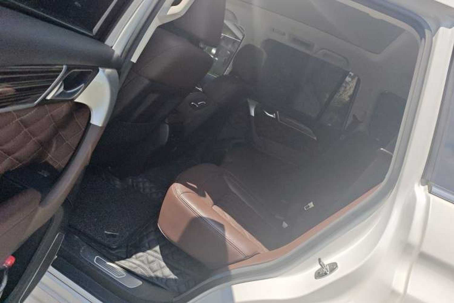 Used Haval H9 2020 2.0T Gasoline 4WD Premium Edition 5 Seats Left Rear Seat