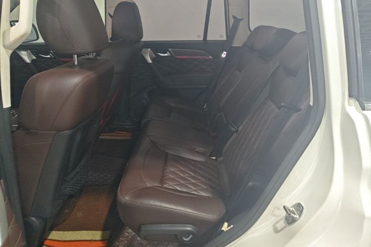 Used Haval H9 2020 2.0T Gasoline 4x4 Luxury 7-Seater Left Rear Seat