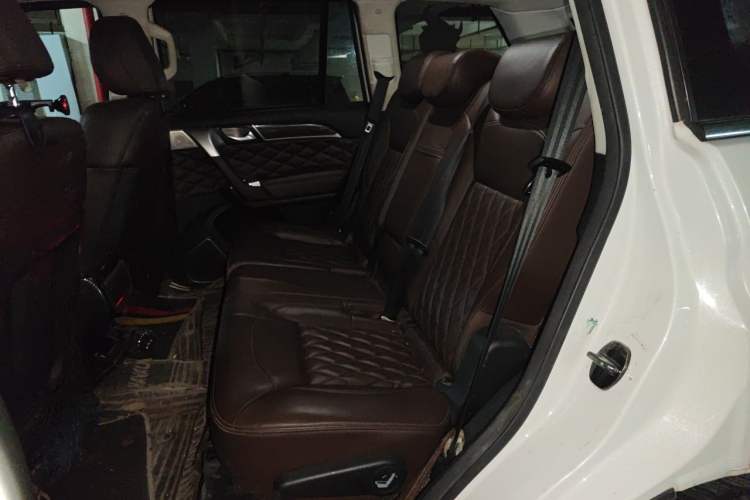 Used Haval H9 2020 2.0T Gasoline 4x4 Luxury 7-Seater Left Rear Seat