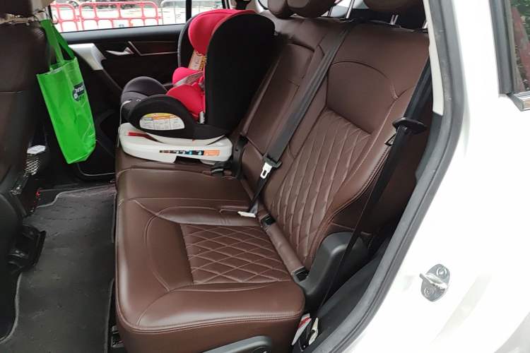 Used Haval H9 2020 2.0T Gasoline 4x4 Luxury 7-Seater Left Rear Seat