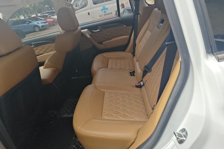 Used Haval H9 2020 2.0T Gasoline 4WD Smart Enjoyment Version 5 Seats Left Rear Seat