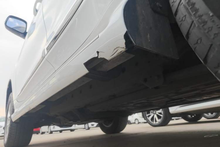 Used Haval H9 2020 2.0T Gasoline 4x4 Elite Version 5 Seats Left Side Sill