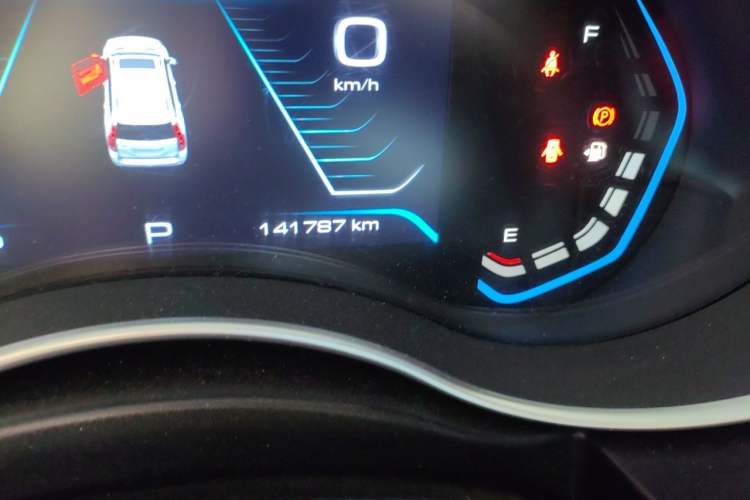 Used Haval H9 2020 2.0T Gasoline 4WD Premium Edition 5 Seats Odometer Close Up