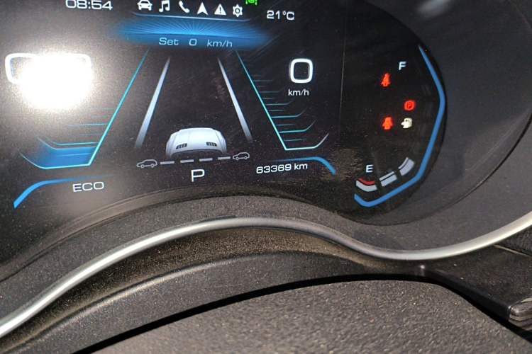 Used Haval H9 2020 2.0T Gasoline 4x4 Luxury 7-Seater Odometer Close Up
