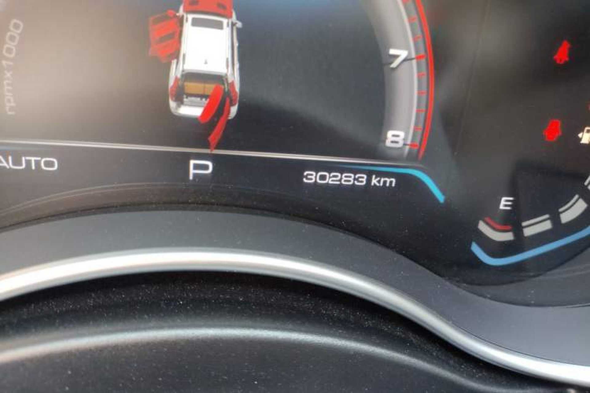 Used Haval H9 2020 2.0T Gasoline 4WD Smart Enjoyment Version 5 Seats Odometer Close Up