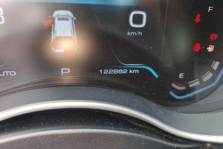 Used Haval H9 2020 2.0T Gasoline 4WD Premium Edition 5 Seats Odometer Close Up