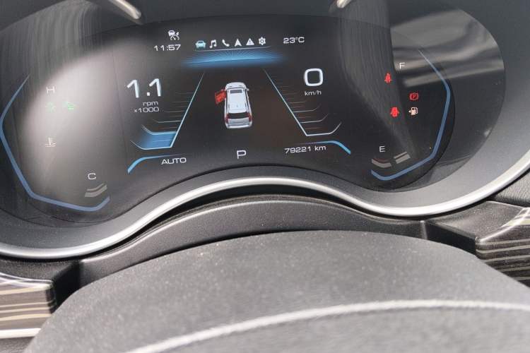 Used Haval H9 2020 2.0T Gasoline 4x4 Luxury 7-Seater Odometer Close Up