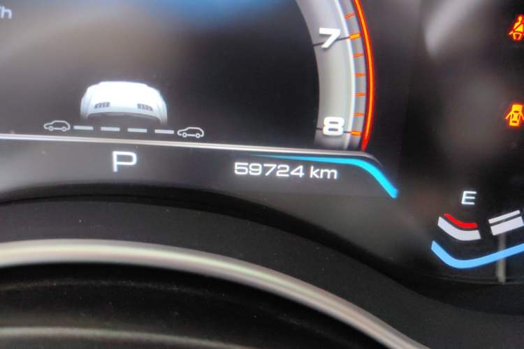 Used Haval H9 2020 2.0T Gasoline 4WD Premium Edition 5 Seats Odometer Close Up