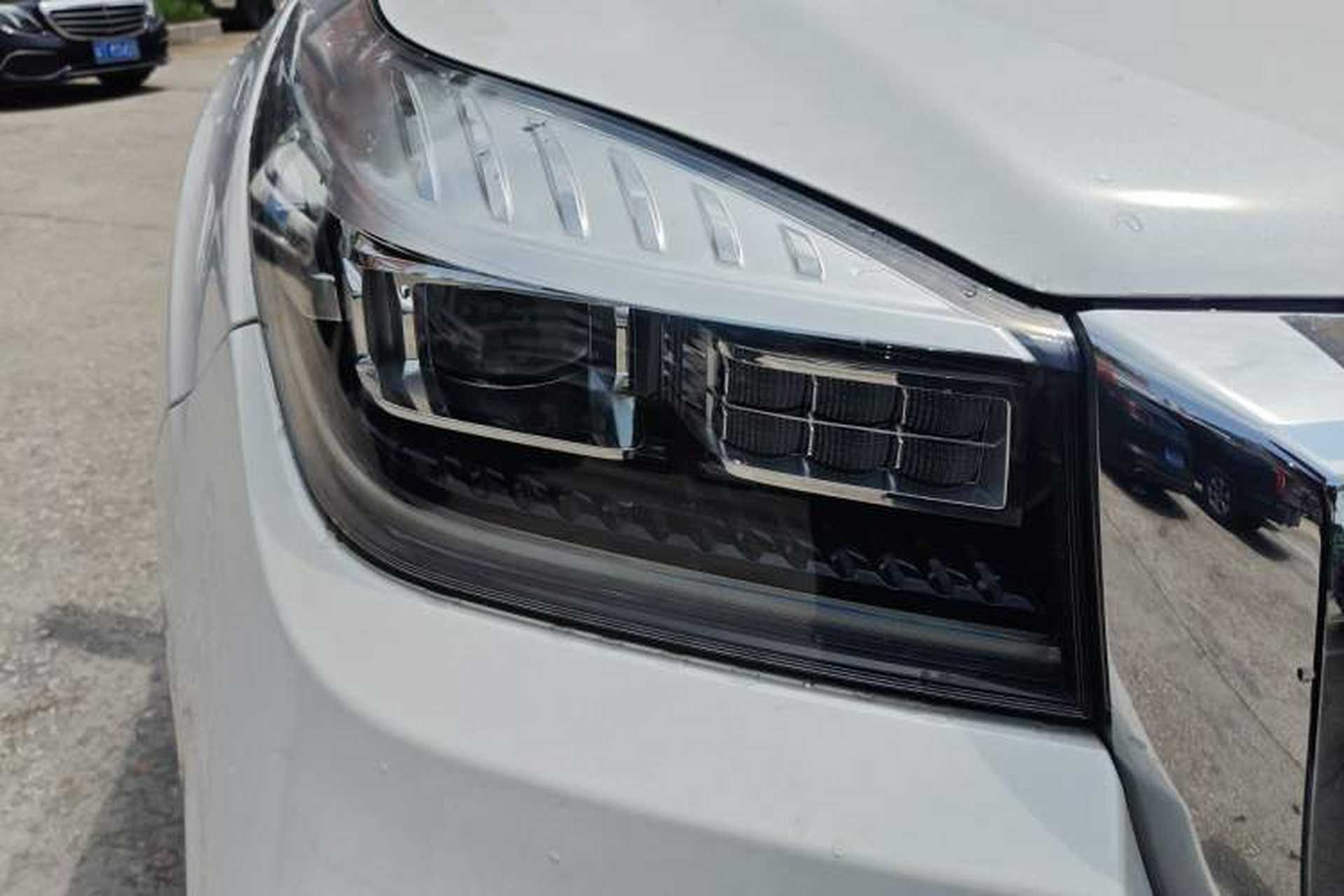 Used Haval H9 2020 2.0T Gasoline 4x4 Comfort Edition 7 Seats Right Front Headlight