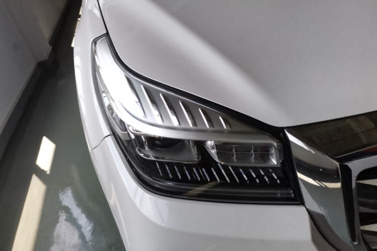 Used Haval H9 2020 2.0T Gasoline 4x4 Elite Version 5 Seats Right Front Headlight
