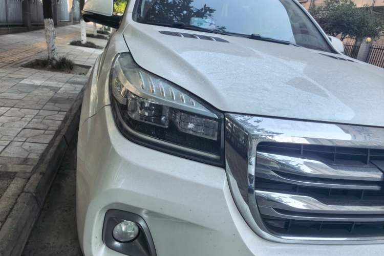 Used Haval H9 2020 2.0T Gasoline 4x4 Luxury 7-Seater Right Front Headlight