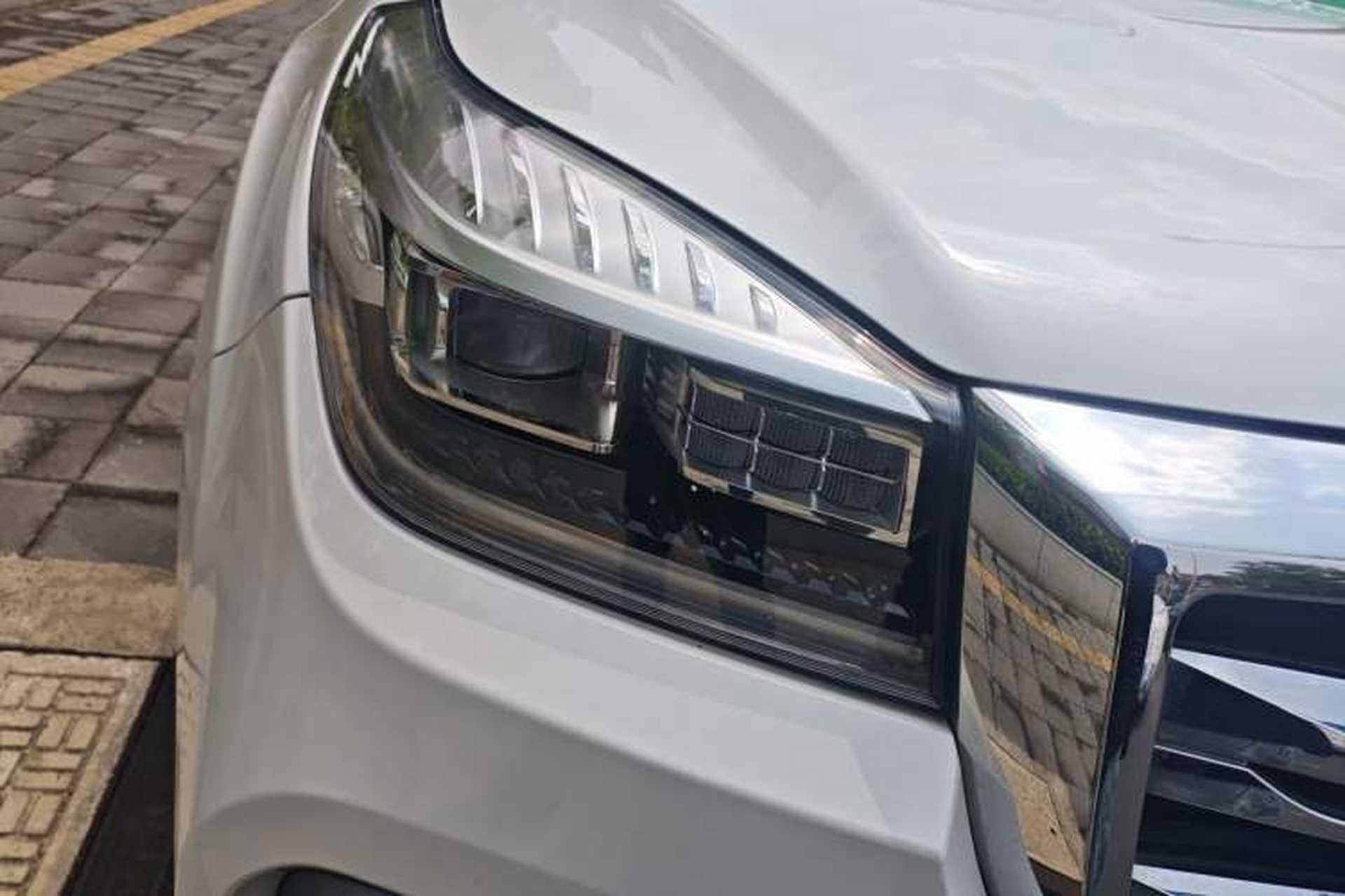 Used Haval H9 2020 2.0T Gasoline 4x4 Elite Version 5 Seats Right Front Headlight