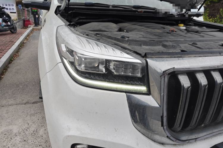 Used Haval H9 2020 2.0T Gasoline 4WD Premium Edition 5 Seats Right Front Headlight