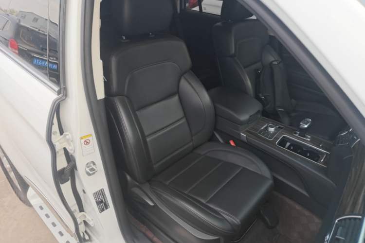 Used Haval H9 2020 2.0T Gasoline 4x4 Elite Version 5 Seats Right Front Seat