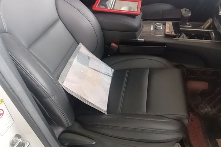 Used Haval H9 2020 2.0T Gasoline 4x4 Elite Version 5 Seats Right Front Seat