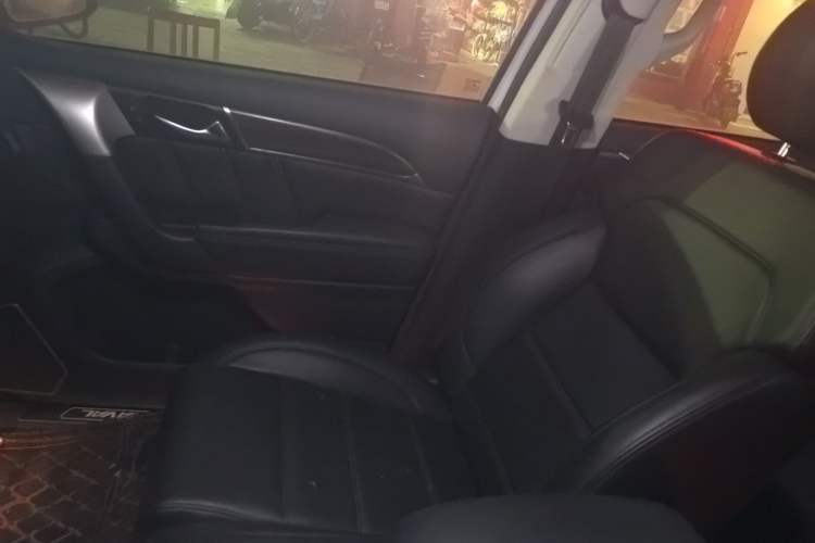 Used Haval H9 2020 2.0T Gasoline 4x4 Elite Version 5 Seats Right Front Seat