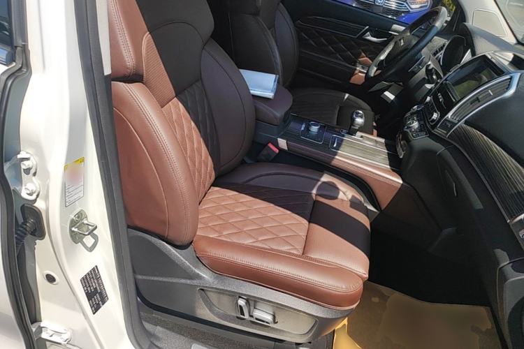 Used Haval H9 2020 2.0T Gasoline 4WD Premium Edition 5 Seats Right Front Seat
