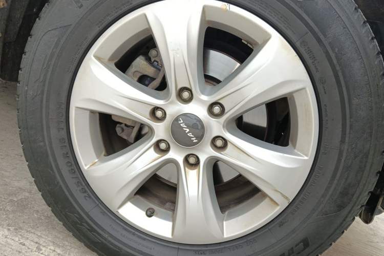 Used Haval H9 2020 2.0T Gasoline 4WD Premium Edition 5 Seats Right Front Wheel Hub
