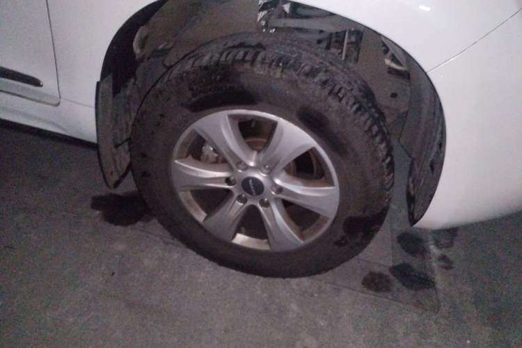 Used Haval H9 2020 2.0T Gasoline 4x4 Luxury 7-Seater Right Front Wheel Hub