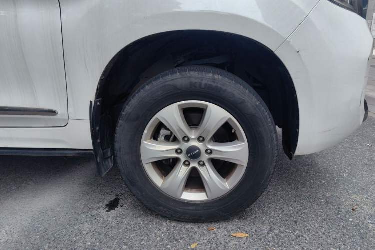Used Haval H9 2020 2.0T Gasoline 4WD Premium Edition 5 Seats Right Front Wheel Hub