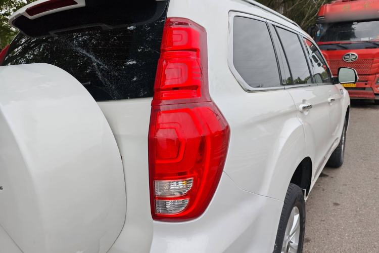 Used Haval H9 2020 2.0T Gasoline 4WD Premium Edition 5 Seats Right Rear Taillight