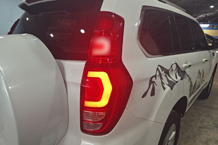 Used Haval H9 2020 2.0T Gasoline 4x4 Luxury 7-Seater Right Rear Taillight