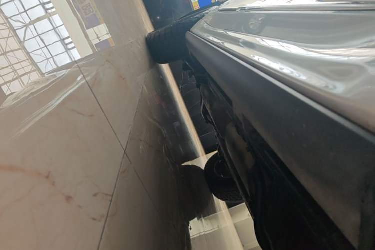 Used Haval H9 2020 2.0T Gasoline 4x4 Prestige 7-Seater Right Side Sill