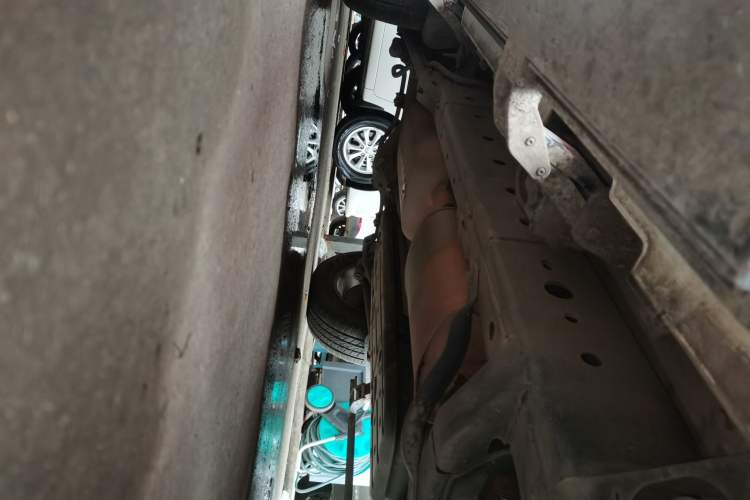 Used Haval H9 2020 2.0T Gasoline 4WD Premium Edition 5 Seats Right Side Sill