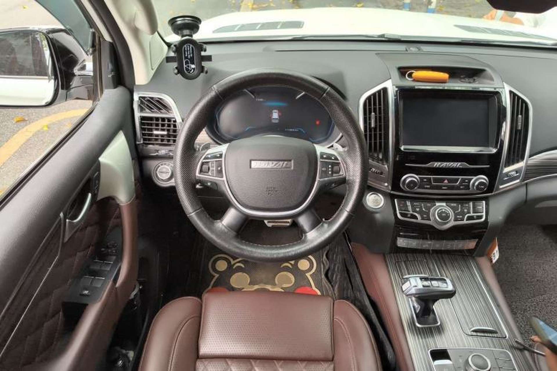 Used Haval H9 2020 2.0T Gasoline 4WD Premium Edition 5 Seats Steering Wheel