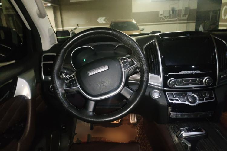 Used Haval H9 2020 2.0T Gasoline 4WD Premium Edition 5 Seats Steering Wheel