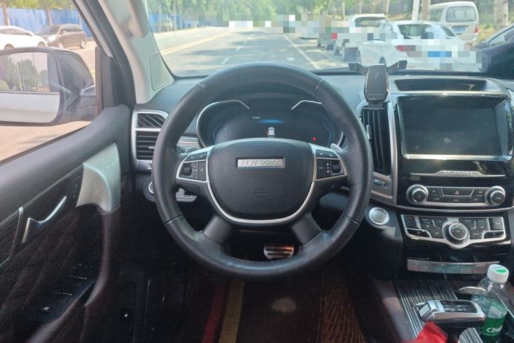 Used Haval H9 2020 2.0T Gasoline 4x4 Luxury 7-Seater Steering Wheel