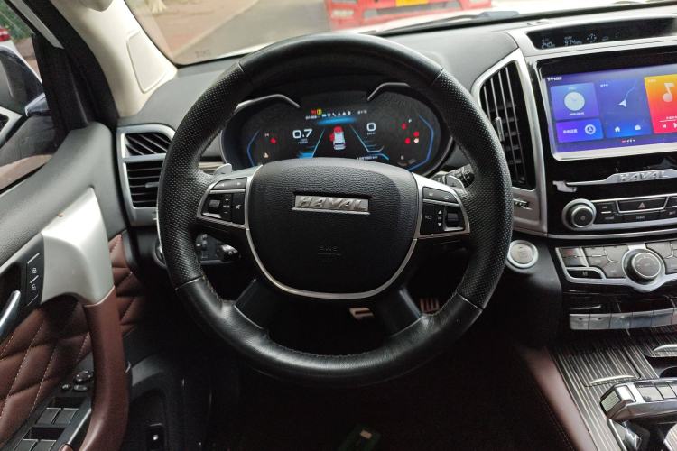 Used Haval H9 2020 2.0T Gasoline 4WD Premium Edition 5 Seats Steering Wheel