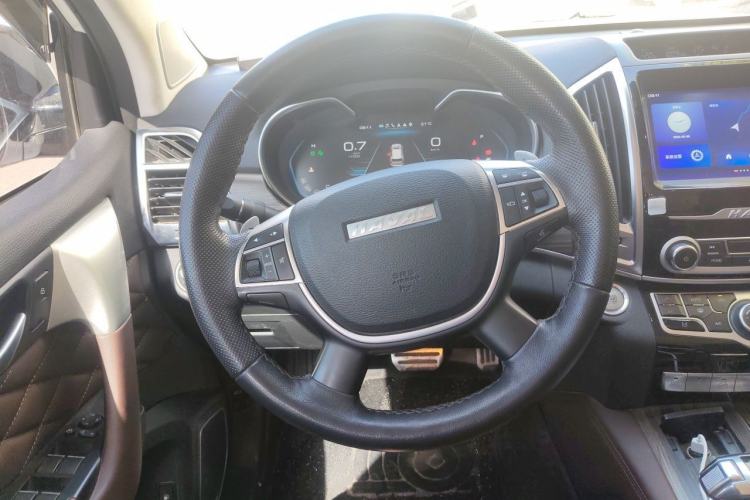 Used Haval H9 2020 2.0T Gasoline 4x4 Luxury 7-Seater Steering Wheel