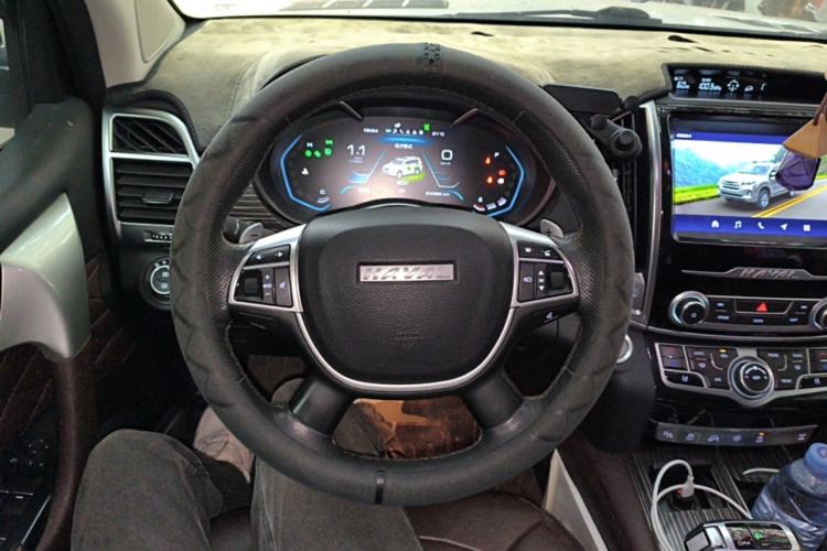 Used Haval H9 2020 2.0T Gasoline 4x4 Luxury 7-Seater Steering Wheel