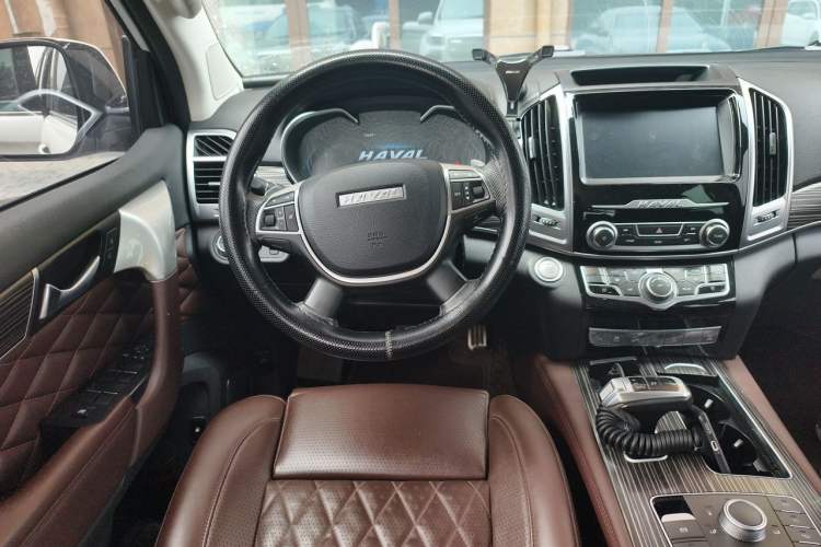 Used Haval H9 2020 2.0T Gasoline 4WD Premium Edition 5 Seats Steering Wheel