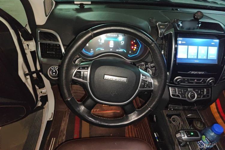 Used Haval H9 2020 2.0T Gasoline 4x4 Luxury 7-Seater Steering Wheel