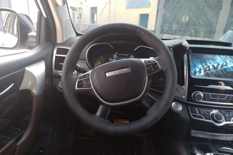 Used Haval H9 2020 2.0T Gasoline 4x4 Luxury 7-Seater Steering Wheel