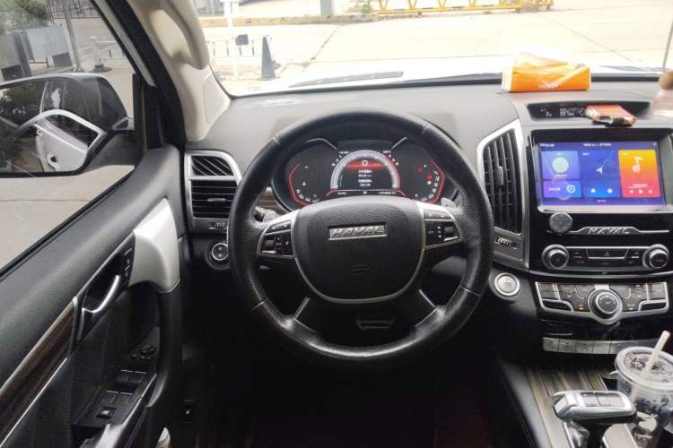 Used Haval H9 2020 2.0T Gasoline 4x4 Elite Version 5 Seats Steering Wheel