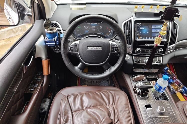 Used Haval H9 2020 2.0T Gasoline 4x4 Luxury 7-Seater Steering Wheel