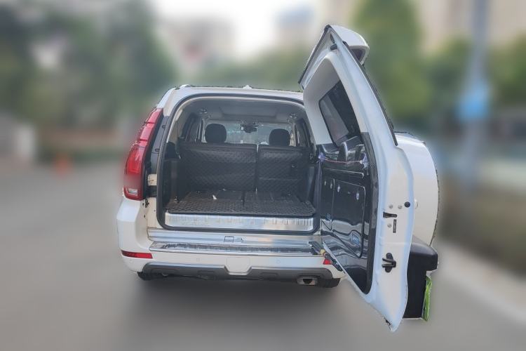 Used Haval H9 2020 2.0T Gasoline 4x4 Prestige 7-Seater Trunk