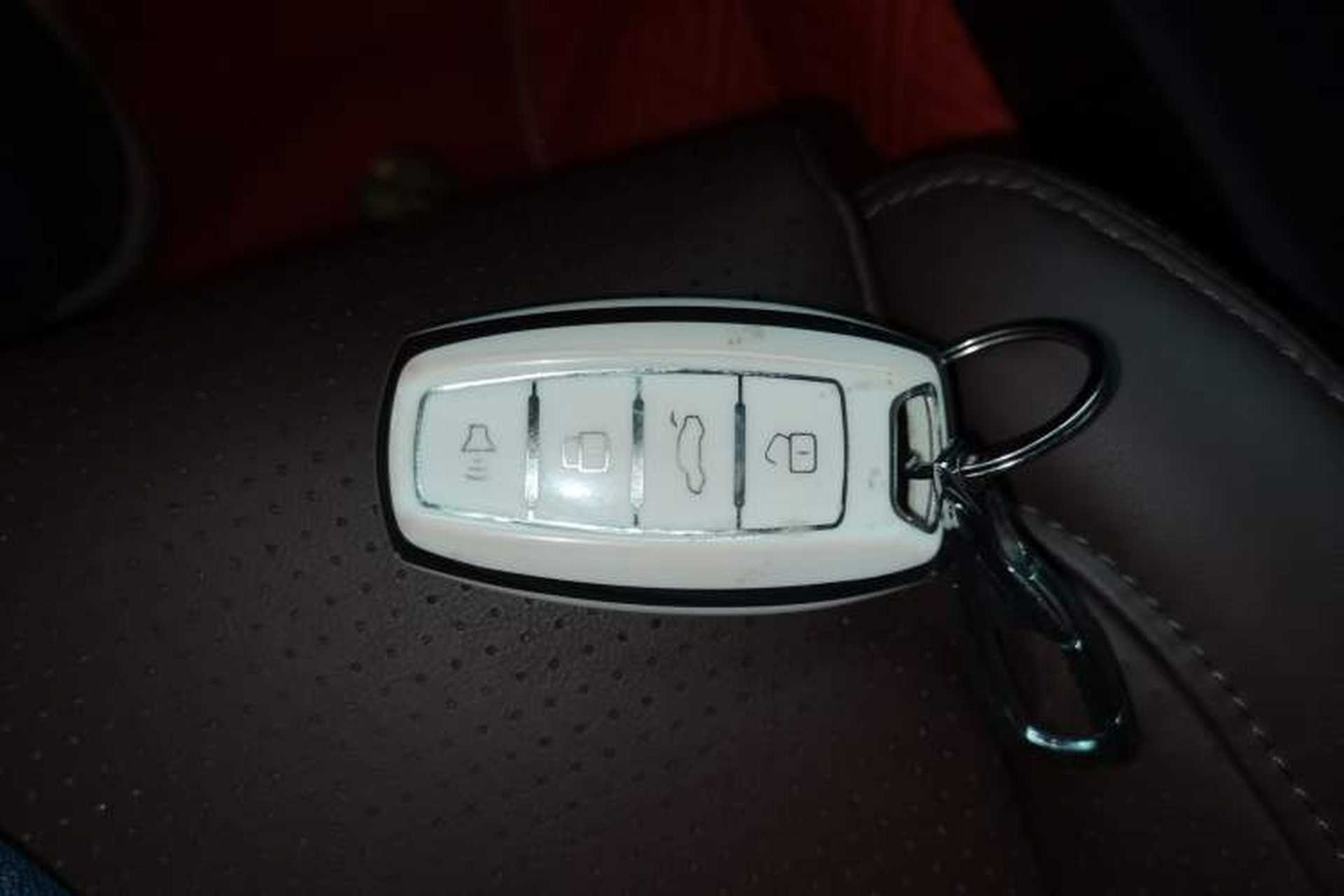 Used Haval H9 2020 2.0T Gasoline 4WD Premium Edition 5 Seats Vehicle Key