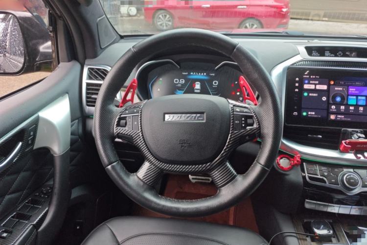 Used Haval H9 2022 2.0T Gasoline 4x4 Comfort Version 7 Seats Steering Wheel
