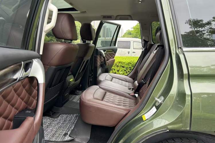 Used Haval H9 2022 2.0T Gasoline 4x4 Smart Enjoyment Version 5 Seats Headliner