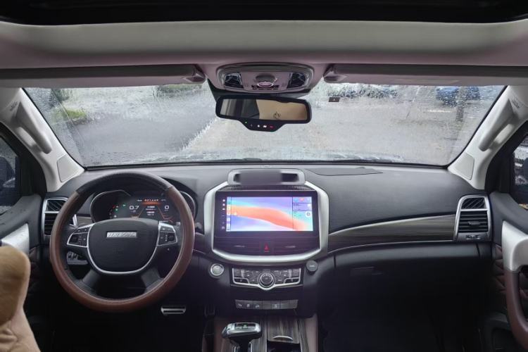 Used Haval H9 2022 2.0T Gasoline 4x4 Smart Enjoyment Version 5 Seats Interior 2