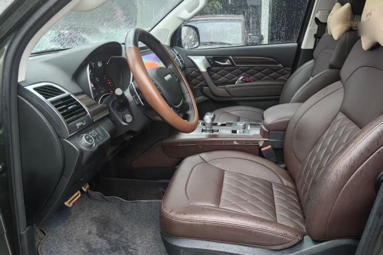 Used Haval H9 2022 2.0T Gasoline 4x4 Smart Enjoyment Version 5 Seats Interior 3