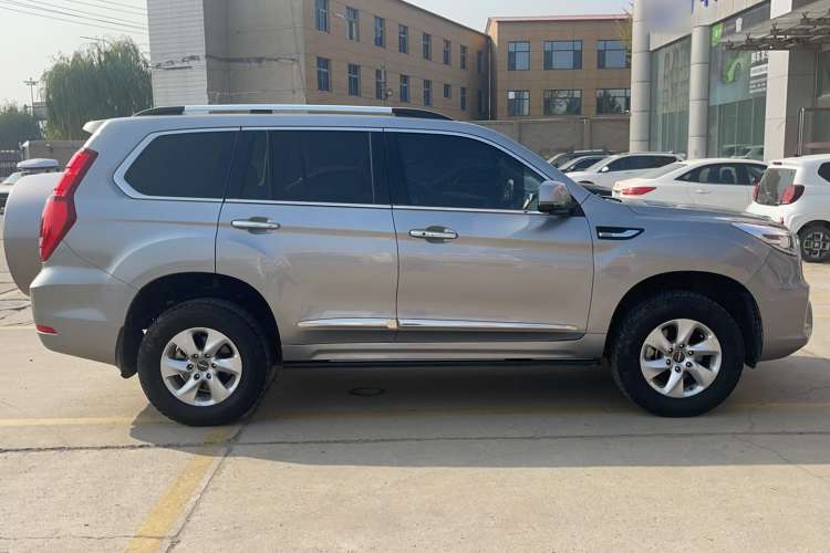Used Haval H9 2022 2.0T Gasoline 4x4 Premium 5-Seater Exterior 7