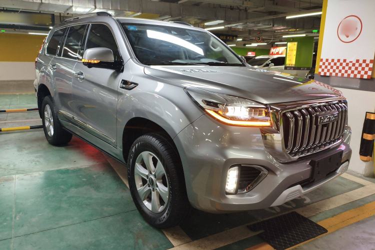 Used Haval H9 2022 2.0T Gasoline 4x4 Luxury 7-Seater Front Right 45 Deg