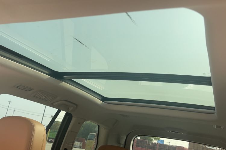 Used Haval H9 2022 2.0T Gasoline 4x4 Premium 5-Seater Headliner